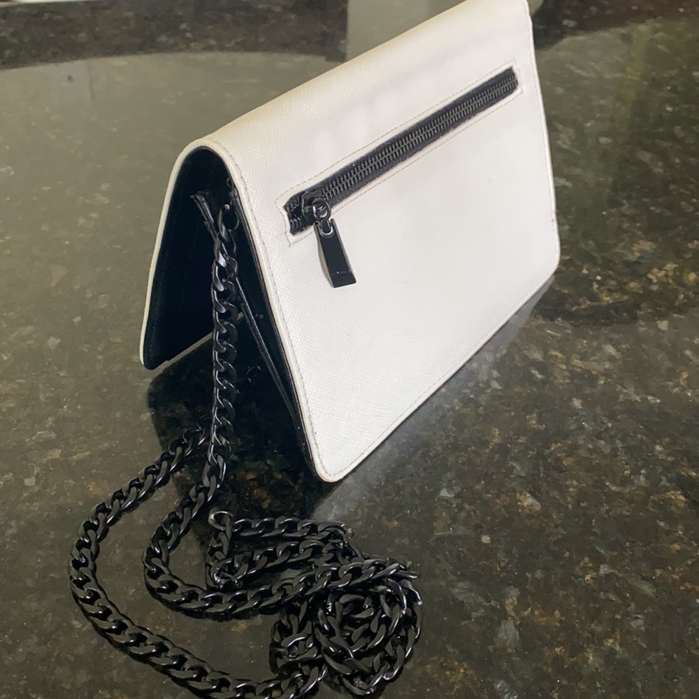 Cross body bag